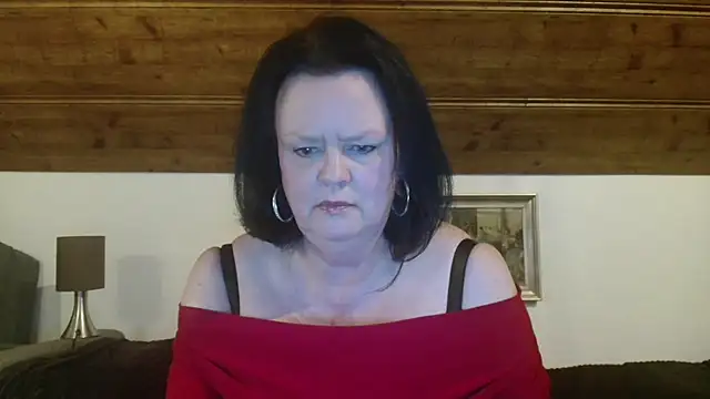 Snapshot of TiffanyMature chatting on September 25, 8:26 pm TiffanyMature online show from September 25, 8:26 pm