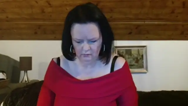 TiffanyMature online show from October 26, 3:12 pm