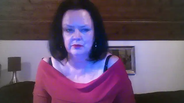 Snapshot of TiffanyMature chatting on September 22, 8:26 pm TiffanyMature online show from September 22, 8:26 pm