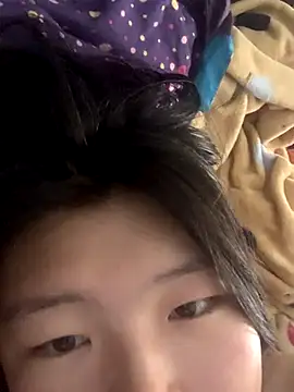 Snapshot of SSlady521 chatting on October 4, 4:47 am SSlady521 online show from October 4, 4:47 am