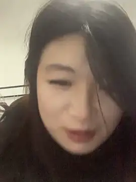 Snapshot of SSlady521 chatting on November 7, 6:23 pm SSlady521 online show from November 7, 6:23 pm