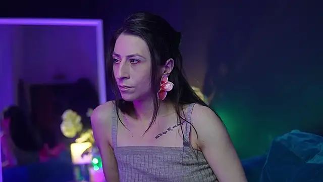 Snapshot of RubyRosa chatting on November 28, 11:16 pm RubyRosa online show from November 28, 11:16 pm