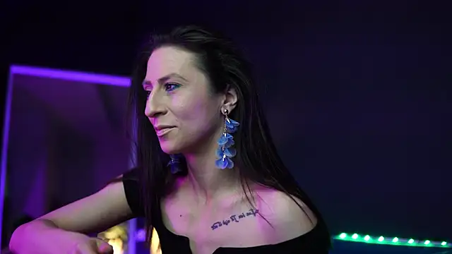 Snapshot of RubyRosa chatting on October 27, 9:38 pm RubyRosa online show from October 27, 9:38 pm