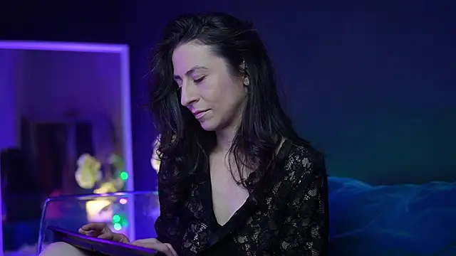 Snapshot of RubyRosa chatting on November 26, 10:43 pm RubyRosa online show from November 26, 10:43 pm