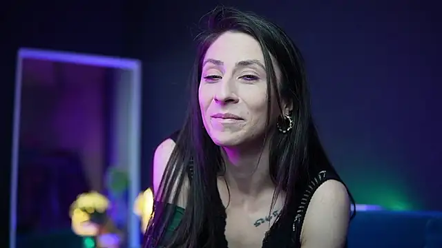 RubyRosa online show from February 20, 6:19 am