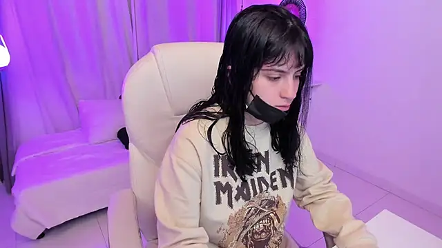 kurito  online show from November 7, 3:11 am