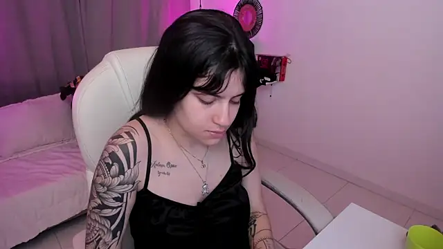 kurito  online show from October 8, 4:14 am