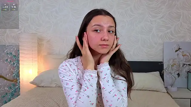 GiseleLamos online show from October 18, 3:08 am