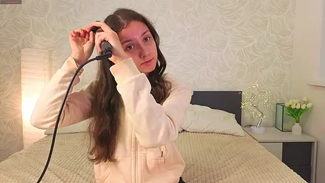 GiseleLamos online show from October 7, 3:07 am