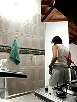 Snapshot of AlexanderHall chatting on October 30, 1:59 am AlexanderHall online show from October 30, 1:59 am