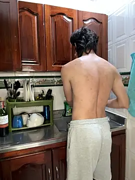 Snapshot of AlexanderHall chatting on October 19, 7:16 pm AlexanderHall online show from October 19, 7:16 pm