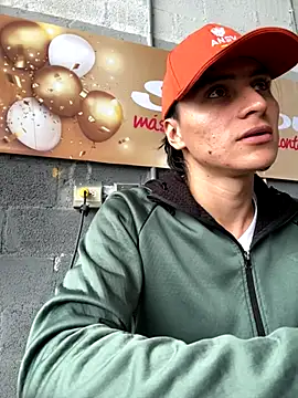 Snapshot of AlexanderHall chatting on October 8, 4:19 pm AlexanderHall online show from October 8, 4:19 pm