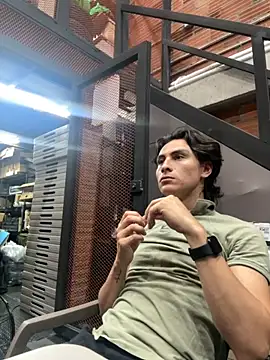 Snapshot of AlexanderHall chatting on September 12, 6:29 pm AlexanderHall online show from September 12, 6:29 pm