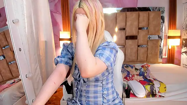 Melody Lolii online show from October 25, 6:08 pm