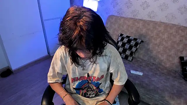 Dereck Manson online show from September 27, 7:31 pm