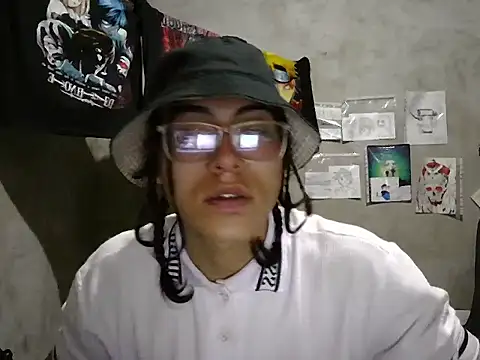 dirty model online show from May 9, 4:49 am