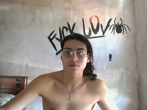 dirty model online show from April 12, 3:37 pm