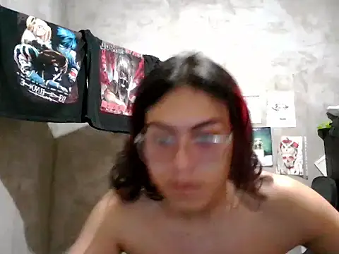 dirty model online show from May 14, 8:50 pm