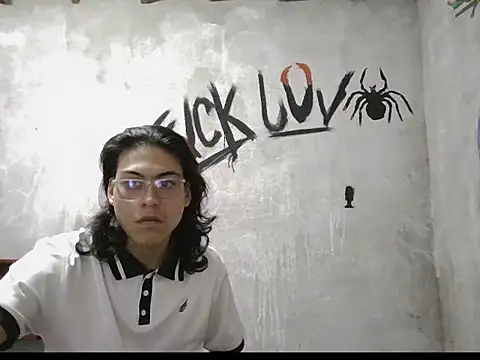 dirty model online show from April 7, 7:32 am