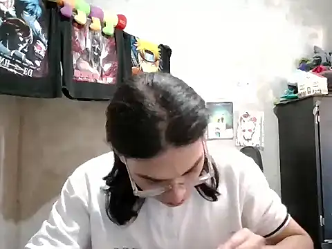 Snapshot of dirty_model chatting on June 12, 8:50 pm dirty model online show from June 12, 8:50 pm
