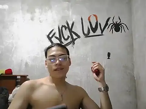 dirty model online show from March 16, 2:41 am