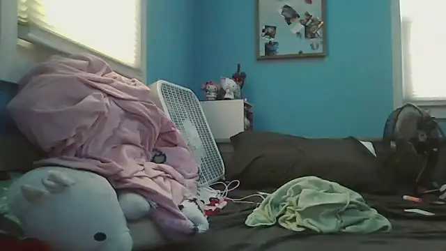 Liam axel35 online show from September 27, 7:42 pm