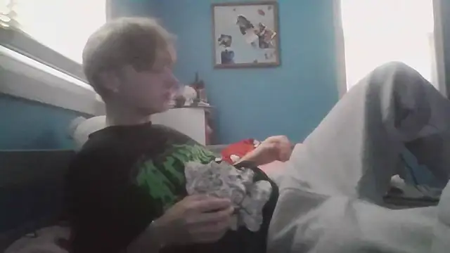 Liam axel35 online show from November 10, 8:58 pm