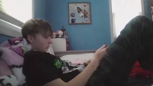 Liam axel35 online show from November 4, 8:34 pm