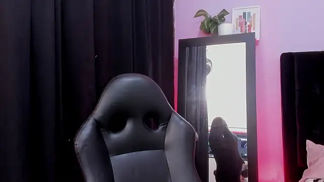 emmabridgerton online show from January 13, 10:35 pm