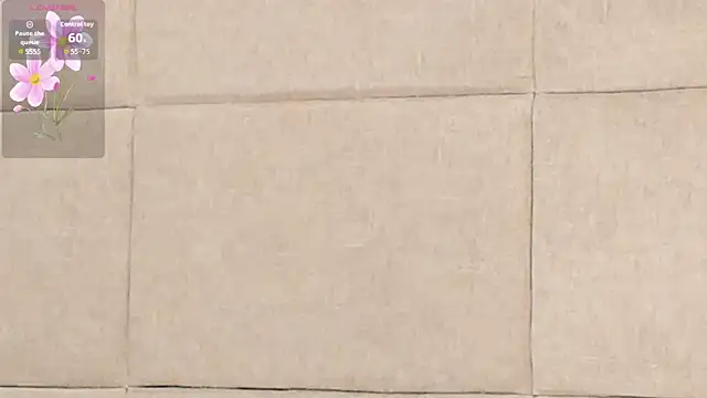 Snapshot of VioletHilton chatting on December 2, 7:37 pm VioletHilton online show from December 2, 7:37 pm