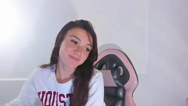 Amy Kobold3 online show from November 15, 11:09 pm