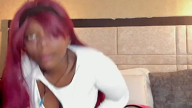 OliviaGarciaa online show from November 18, 7:50 pm