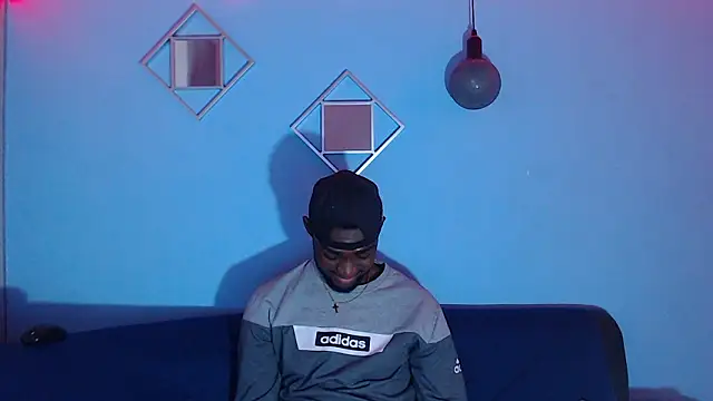 eebony stallion online show from March 19, 3:17 am