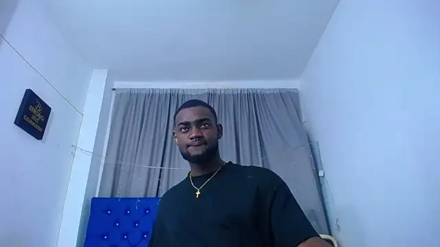 eebony stallion online show from November 7, 3:22 am