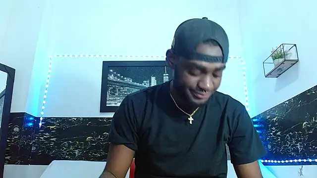 eebony stallion online show from October 2, 3:10 am