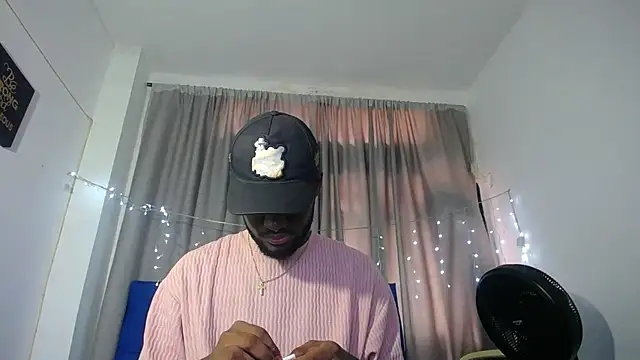 eebony stallion online show from March 31, 6:21 pm