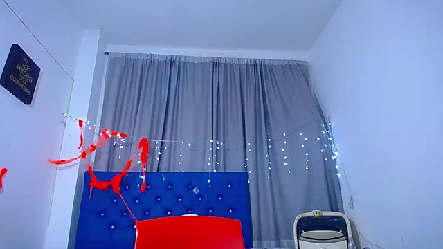 eebony stallion online show from November 1, 7:46 am