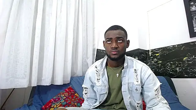 eebony stallion online show from October 31, 2:52 am