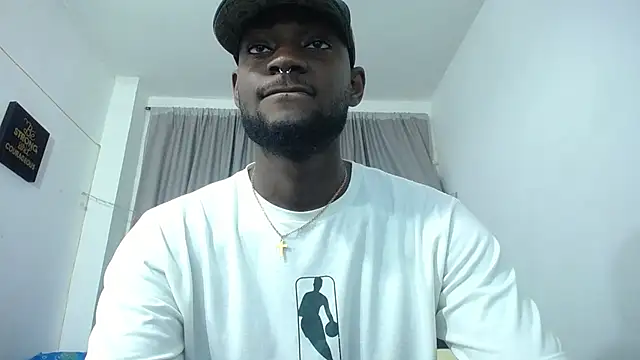 eebony stallion online show from November 6, 3:32 am