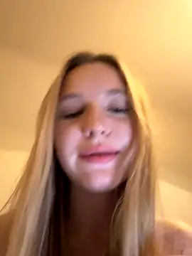 Snapshot of bbysonia chatting on November 26, 11:38 pm bbysonia online show from November 26, 11:38 pm