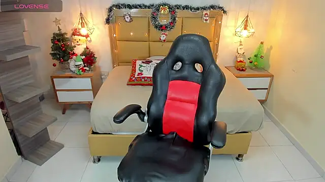 MELISSAROUGE online show from December 4, 7:24 pm