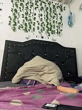 samanthahot11 online show from May 29, 11:55 pm