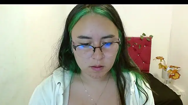 SashaGrey   online show from October 14, 12:00 am