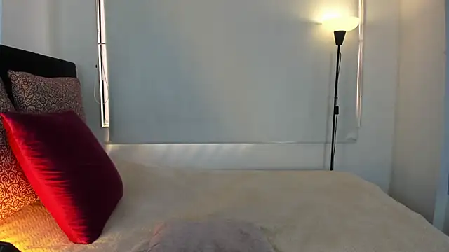 LunaVelvet777 online show from February 5, 3:52 pm