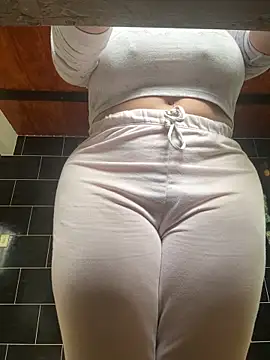 kattaleya14 online show from March 31, 3:25 pm