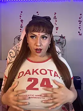 Snapshot of kattaleya14 chatting on July 8, 4:13 am kattaleya14 online show from July 8, 4:13 am