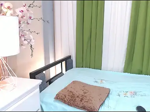 MelissaHardSexTS online show from September 19, 1:15 pm