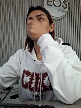 Lilith Zamara online show from November 24, 7:14 pm