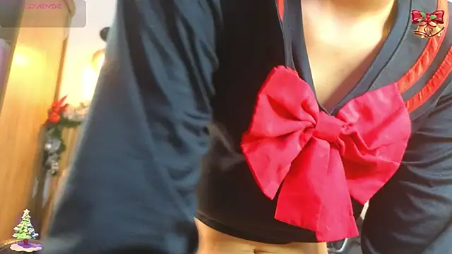 lila min online show from December 1, 2:40 pm