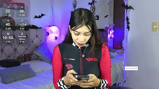 lila min online show from October 23, 2:16 pm